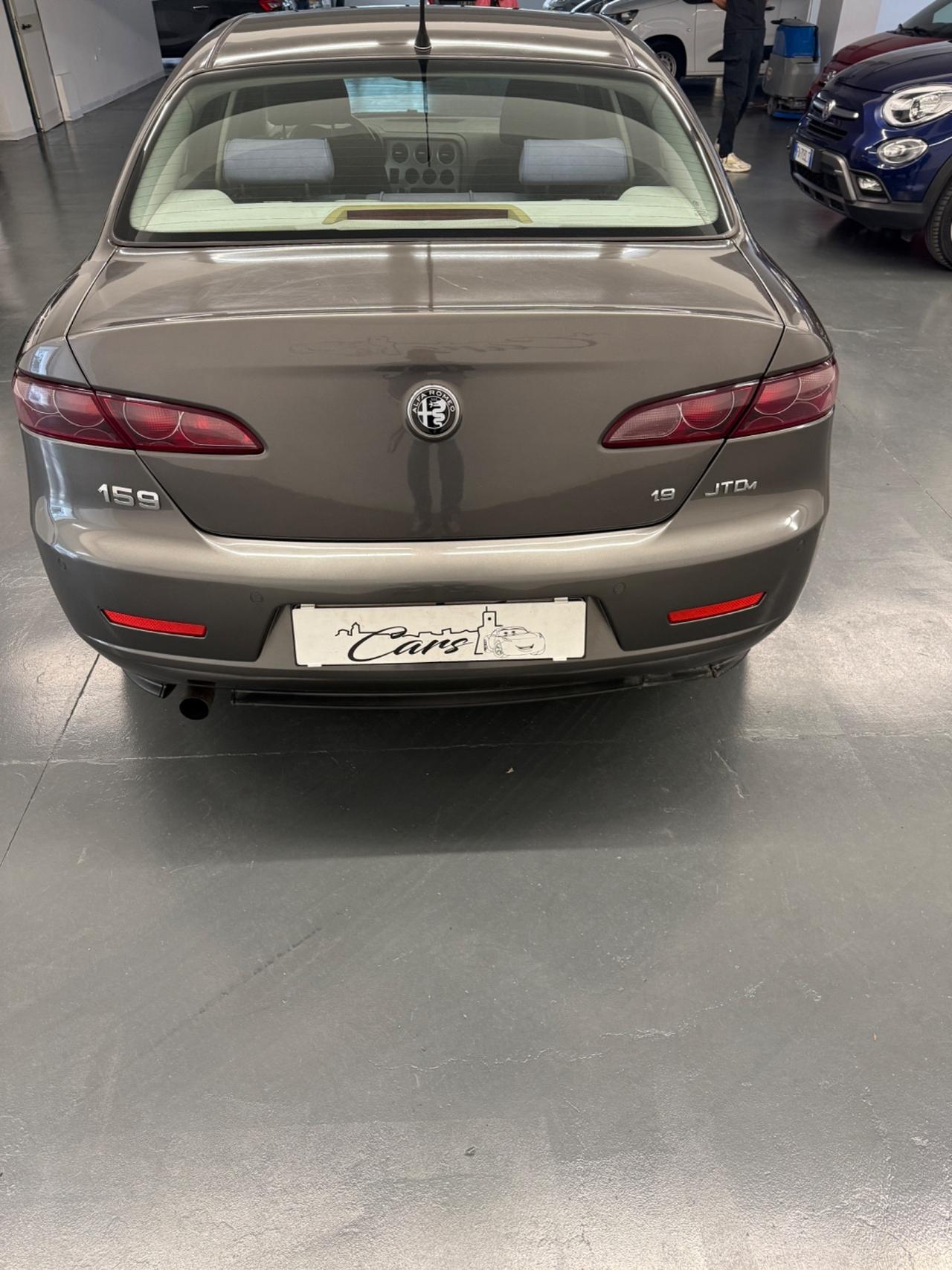 Alfa Romeo 159 1.9 JTDm Distinctive
