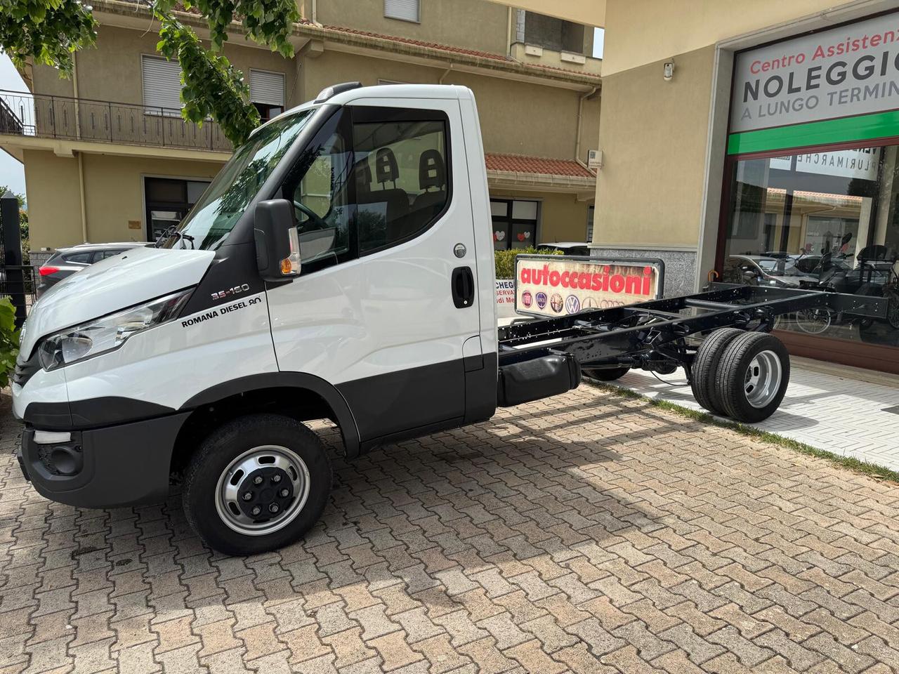 Iveco DAILY 35C16 L.3750 Quad-Tor RG Cabinato 2 RUOTA GEMELLARE