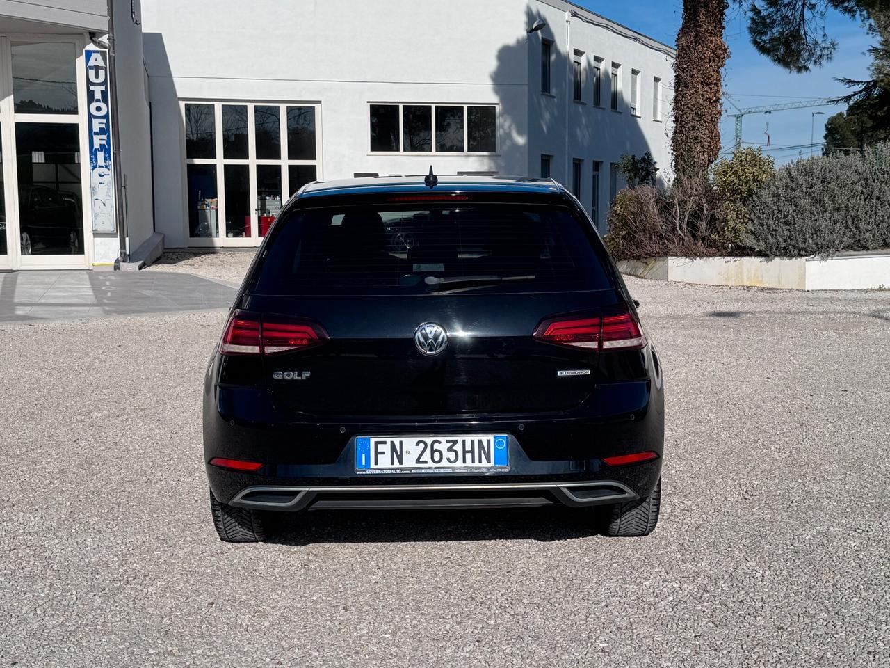 VW Golf 1.4 TGI 5p. Highline BMT