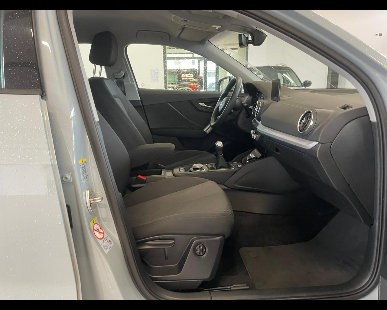 AUDI Q2 - Q2 35 TFSI Business Advanced