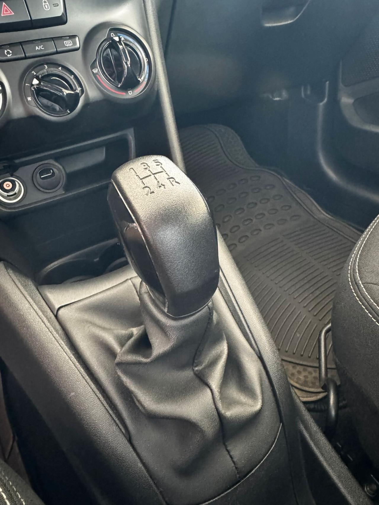 Peugeot 208 BlueHDi 100 Stop&Start 5 porte Active