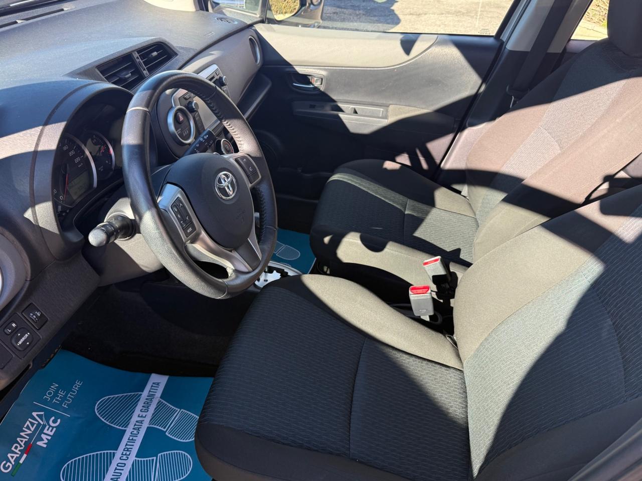 Toyota Yaris 1.3 5 porte Lounge