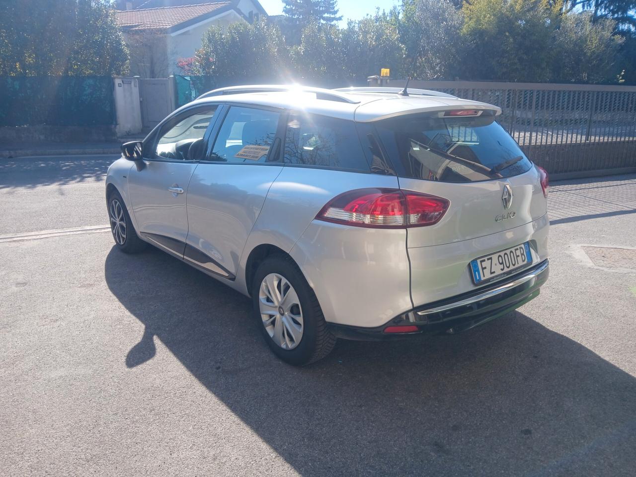 RENAULT Clio Sporter 1.2 54 KW 73 CV ANNO 2018