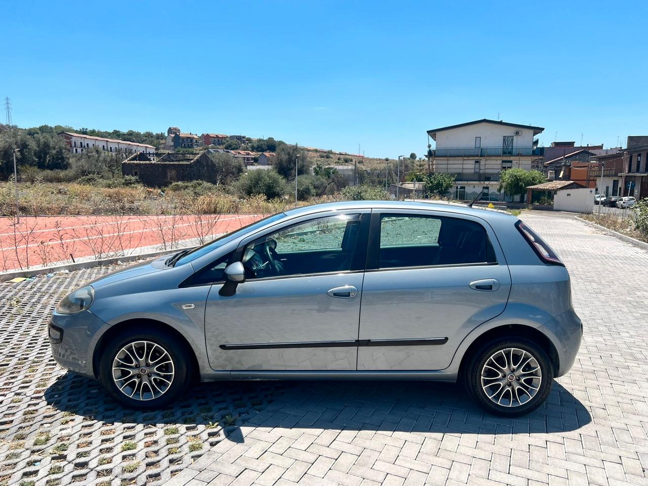 Fiat Punto Evo 1.3mljt COME NUOVA CHIAMA 2009