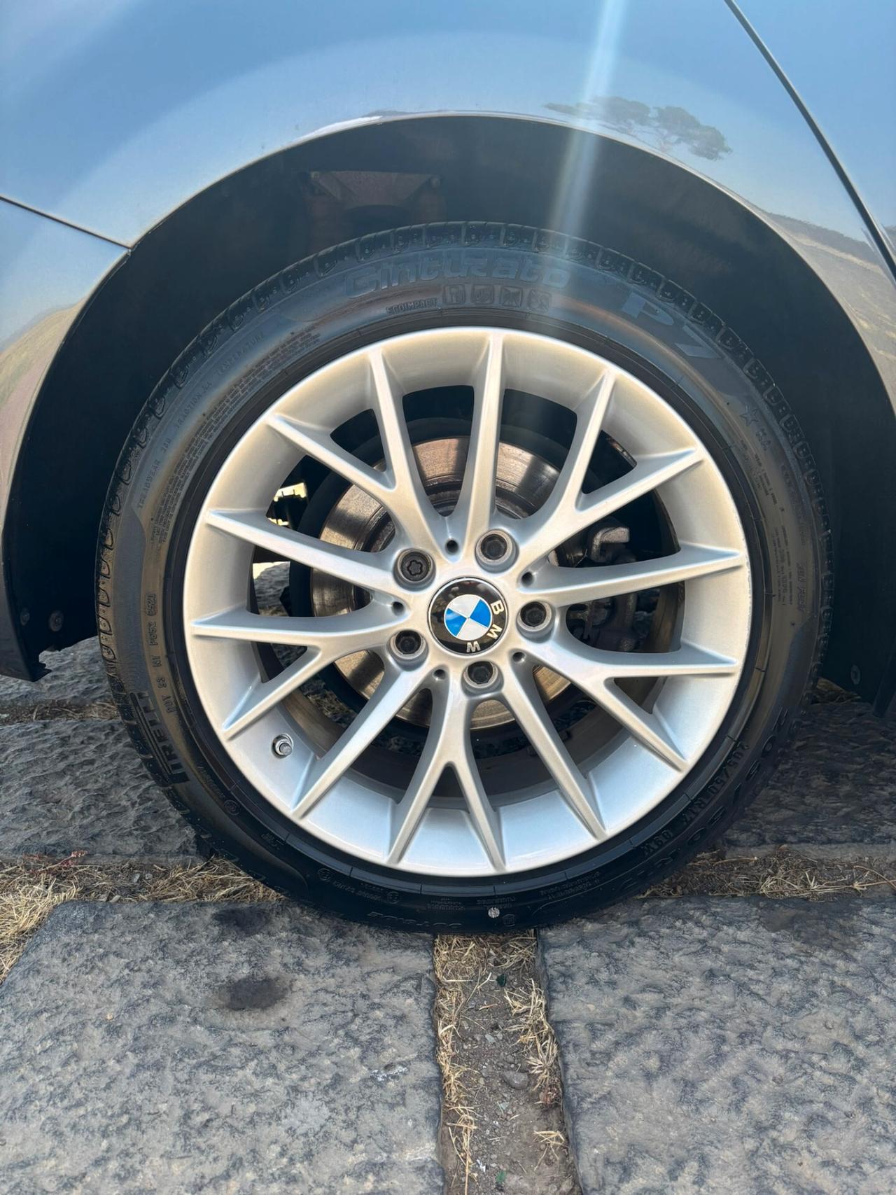 BMW 1er 118d xDrive Advantage