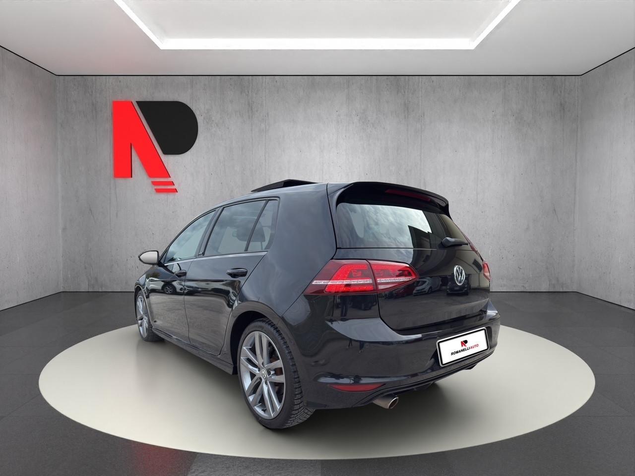 Volkswagen Golf 1.6 TDI 110 CV 5p. Sport Edition R LINE