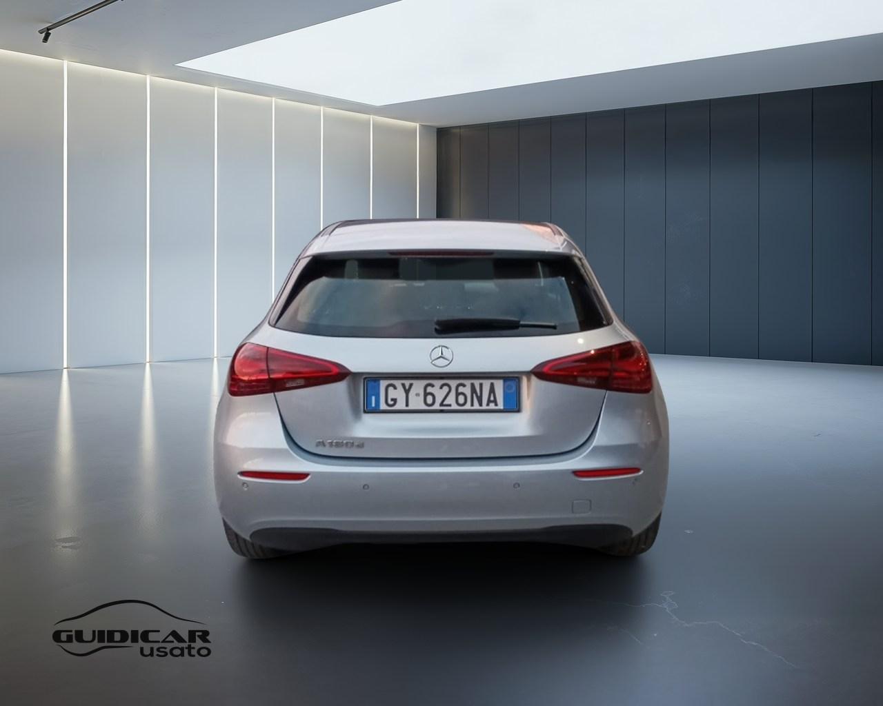 Mercedes-Benz Classe A - W177 2023 - A 180 d Advanced auto