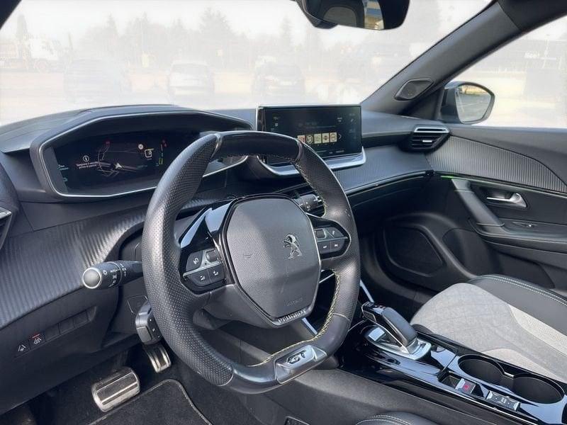 Peugeot e-2008 e 100kW GT