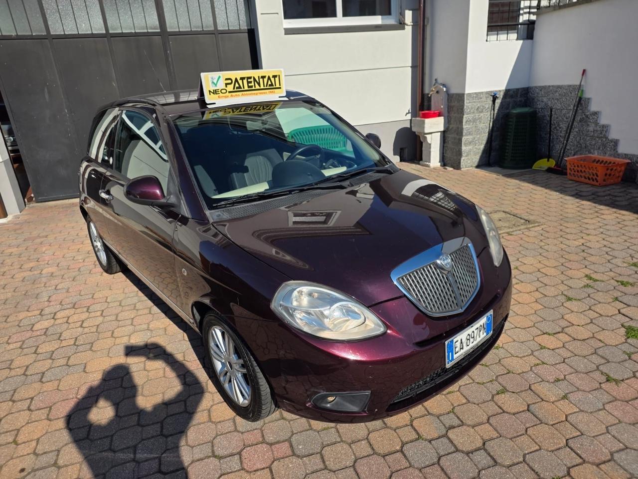 Lancia Ypsilon 1.4 Oro Ecochic GPL