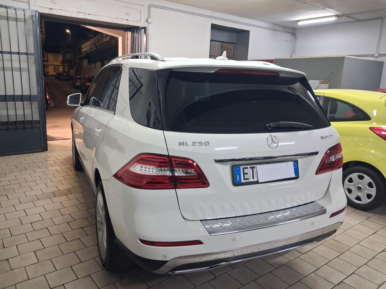 Mercedes-benz ML 250 unico prop 4Matic 2013