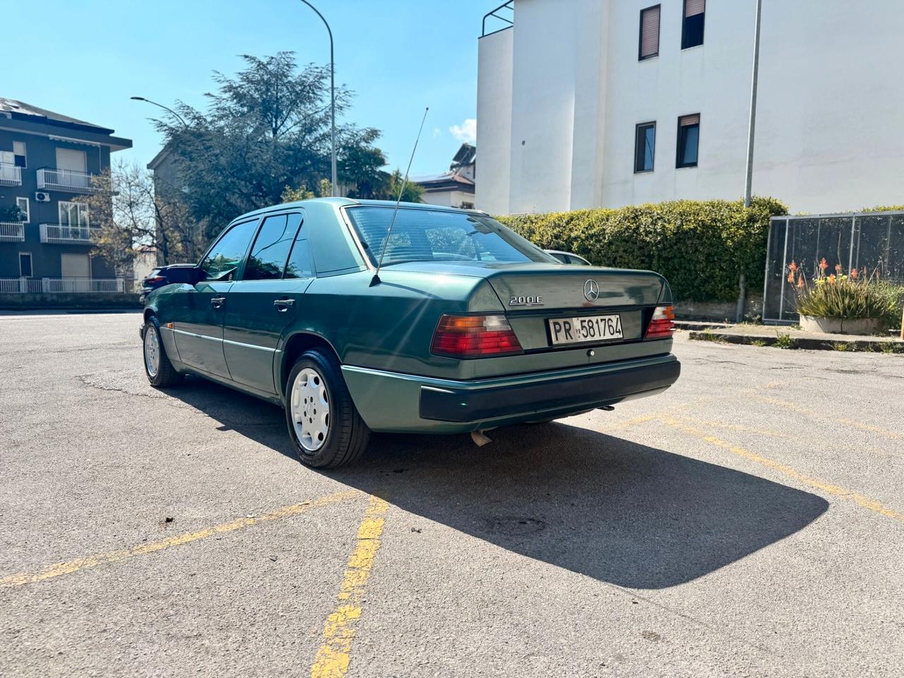 Mercedes-benz E 200 OLDTIMER GIA' ASI - 1991