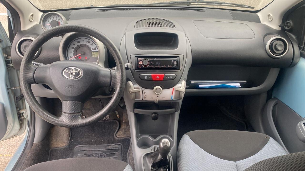Toyota Aygo 1.0 12V VVT-i 5 porte