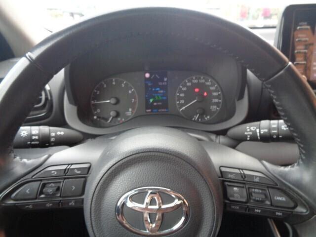 Toyota Yaris 1.0 5 porte Active NO VINCOLO FINANZIAMENTO LEGGERE NOTE