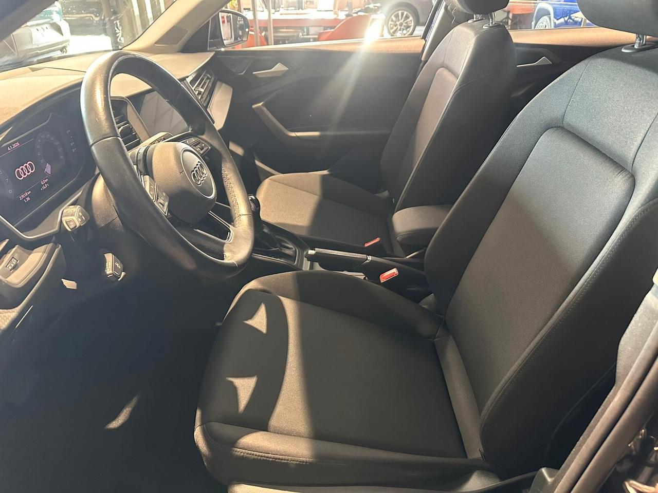 Audi A1 citycarver 30 TFSI S tronic Admired