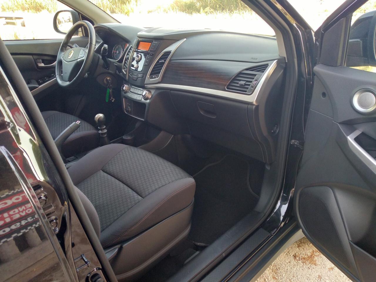 Ssangyong Korando 2.0 e-XDi 149 CV AWD MT Plus