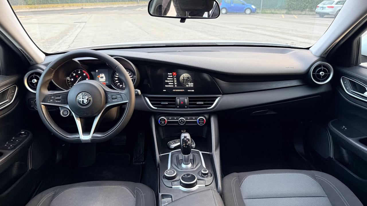 Alfa Romeo Giulia 2.2 Perfetta