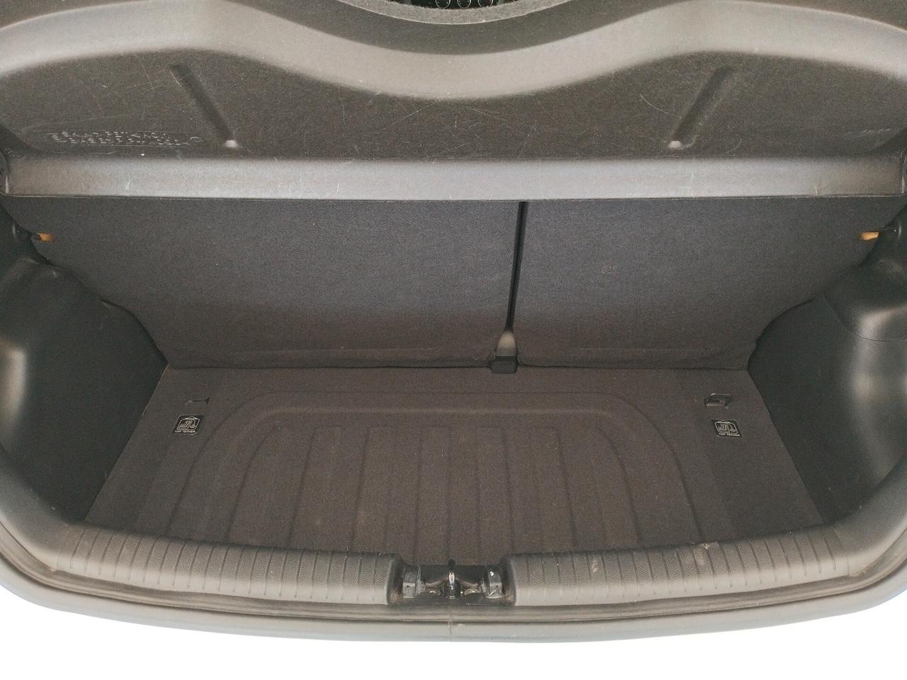 Hyundai i10 1.0 Advanced - NEOPATENTATI