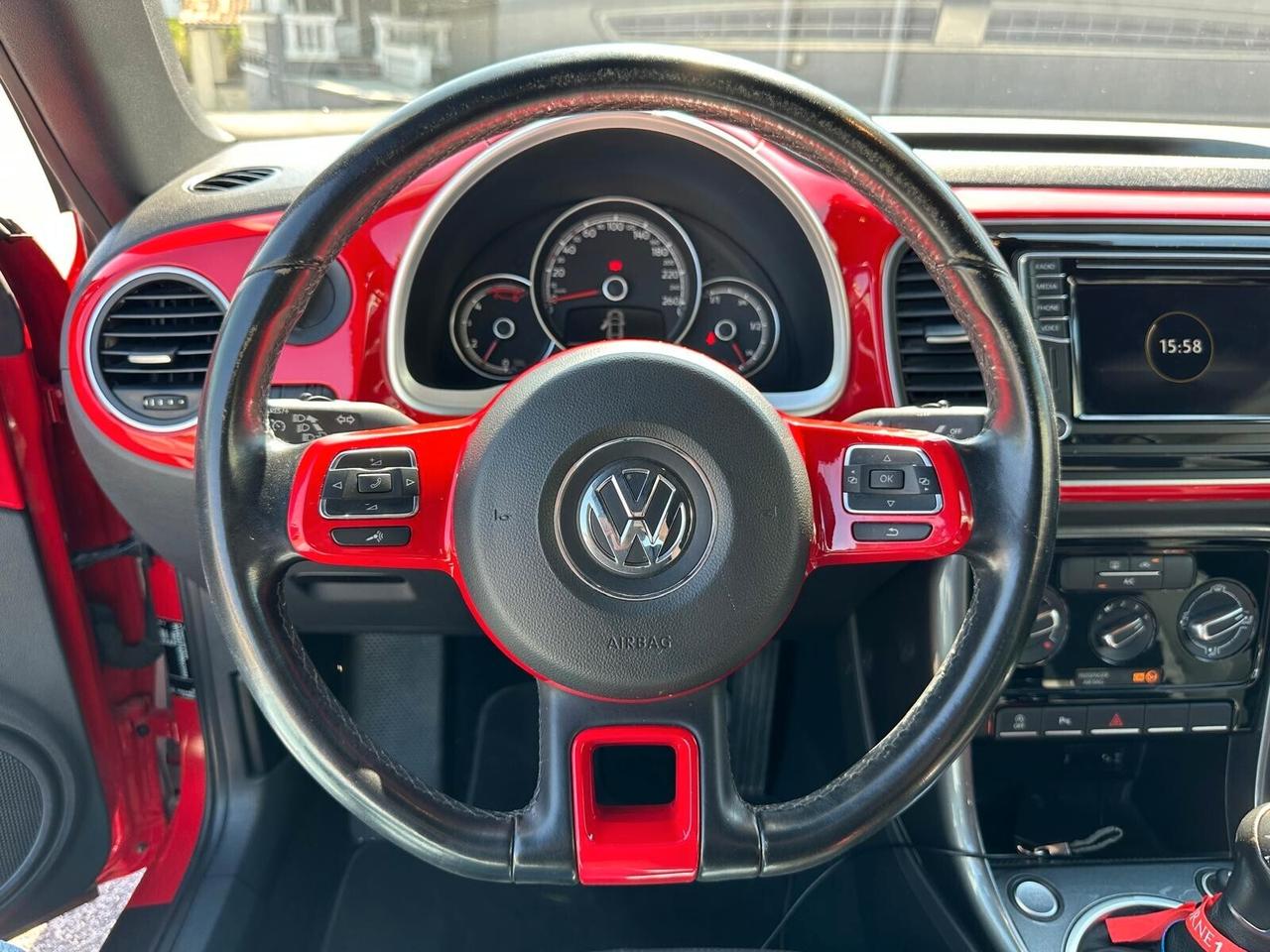 Volkswagen Maggiolino Cabrio 2.0 TDI Design KEYLESS