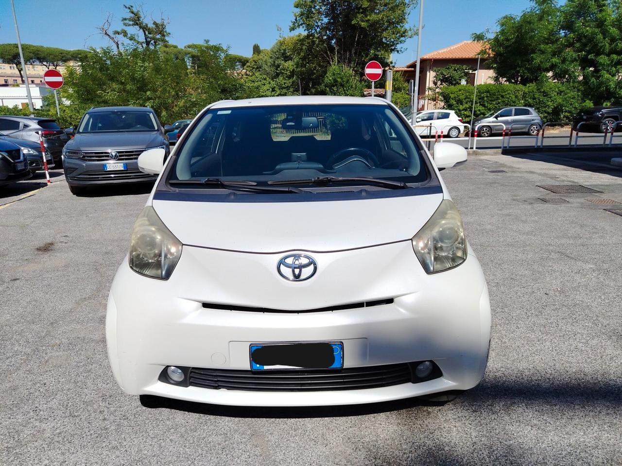 Toyota iQ 1.0 Sol
