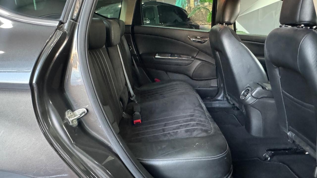 Lancia Delta 1.6 MJT DPF Gold-2012