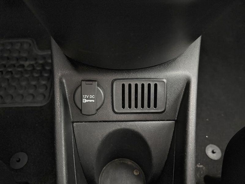 Lancia Ypsilon 1.0 FireFly 70cv Hybrid Oro