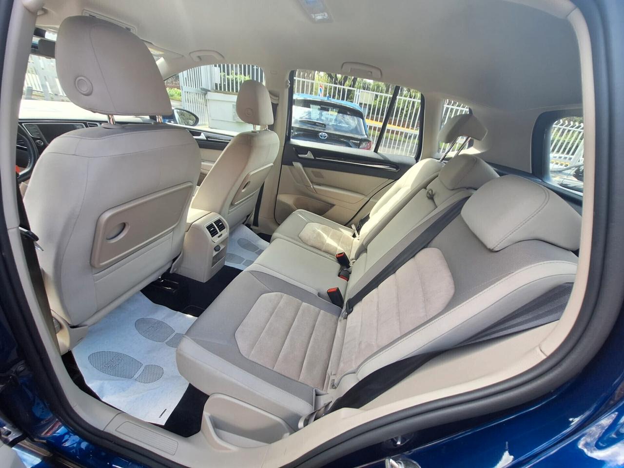 Volkswagen Golf Sportsvan 2.0 TDI 5p. Highline BlueMotion Technology