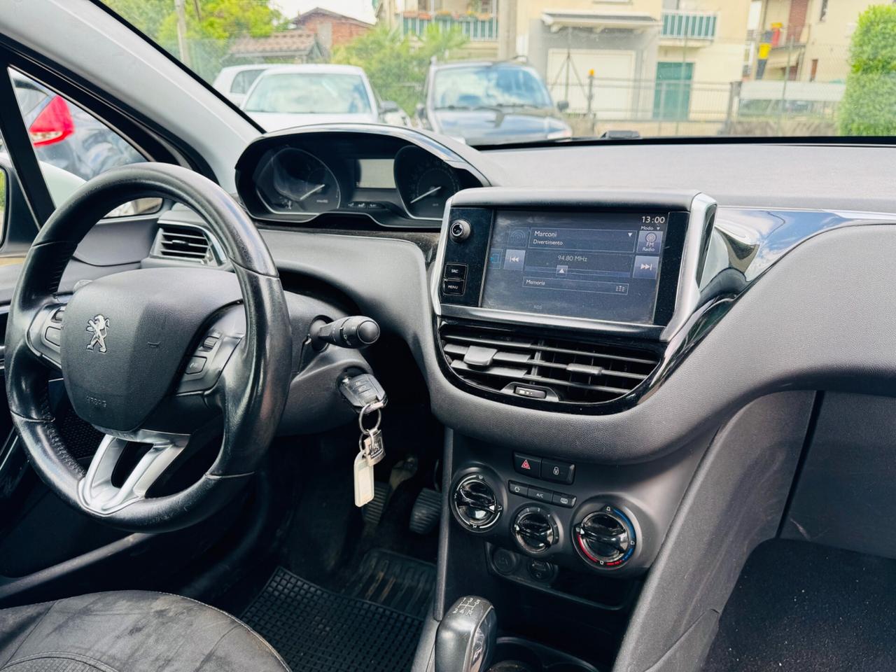 Peugeot 208 BlueHDi 75 5 porte N1 Autocarro