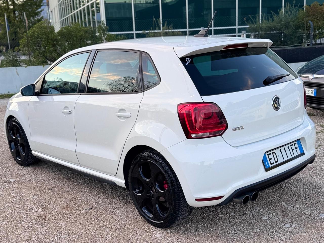 VW Polo GTI 1.4 TSI 180cv DSG 2010 Interno Tabacco