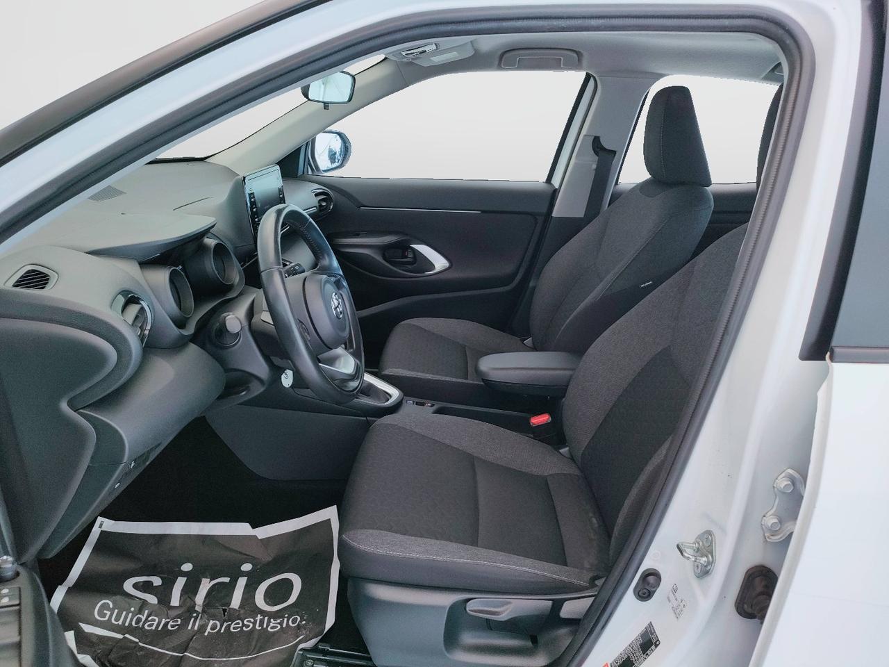 TOYOTA Yaris Cross - Yaris Cross 1.5h Active fwd 116cv e-cvt