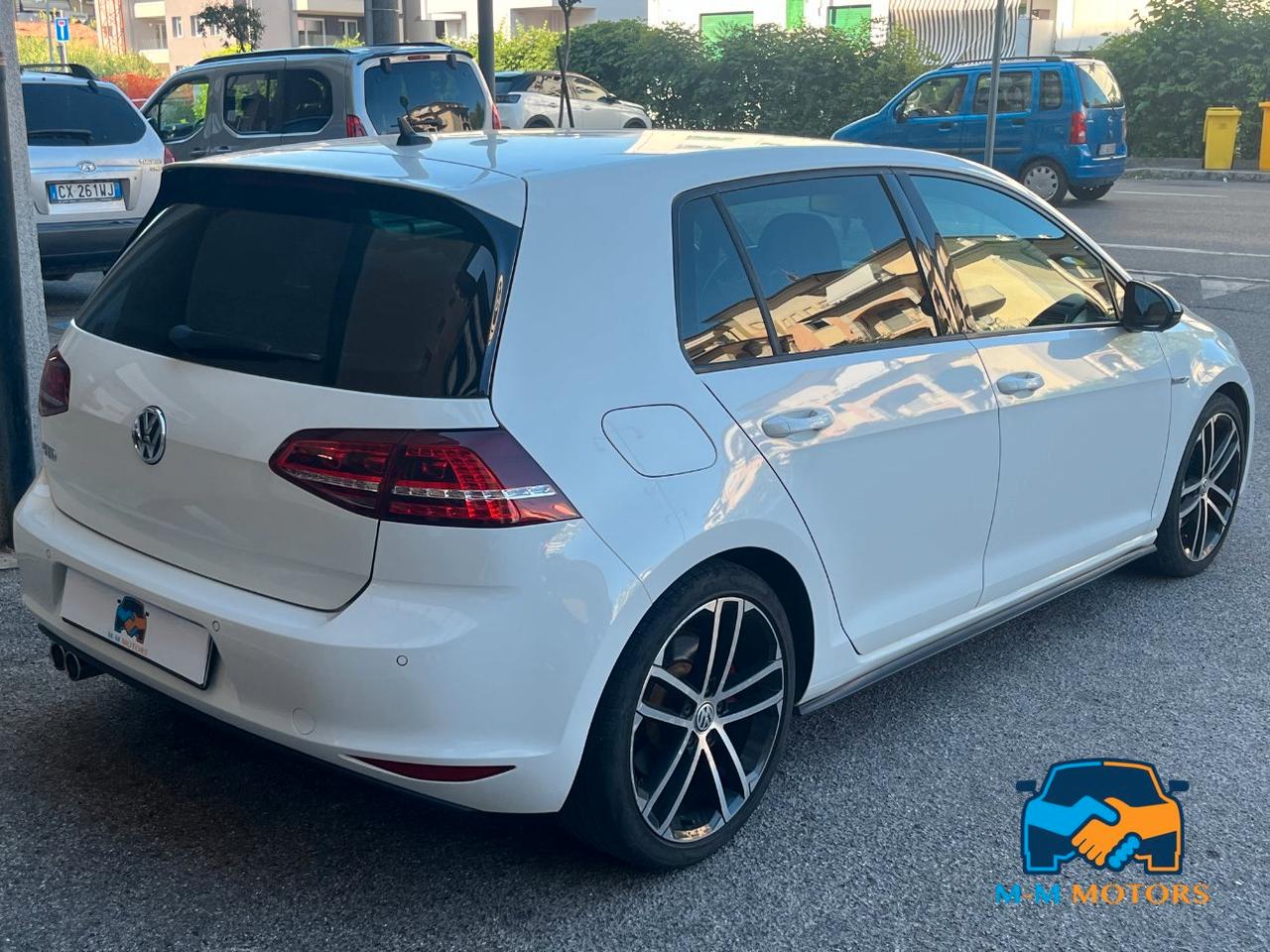 VOLKSWAGEN GOLF GTD