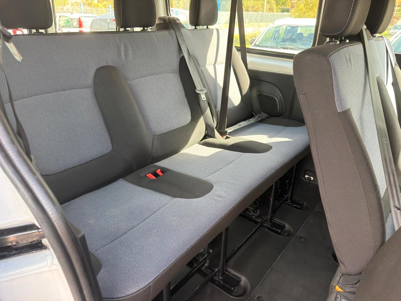 Opel Vivaro 27 1.6 BiTurbo S&S EcoFLEX PC-TN Combi