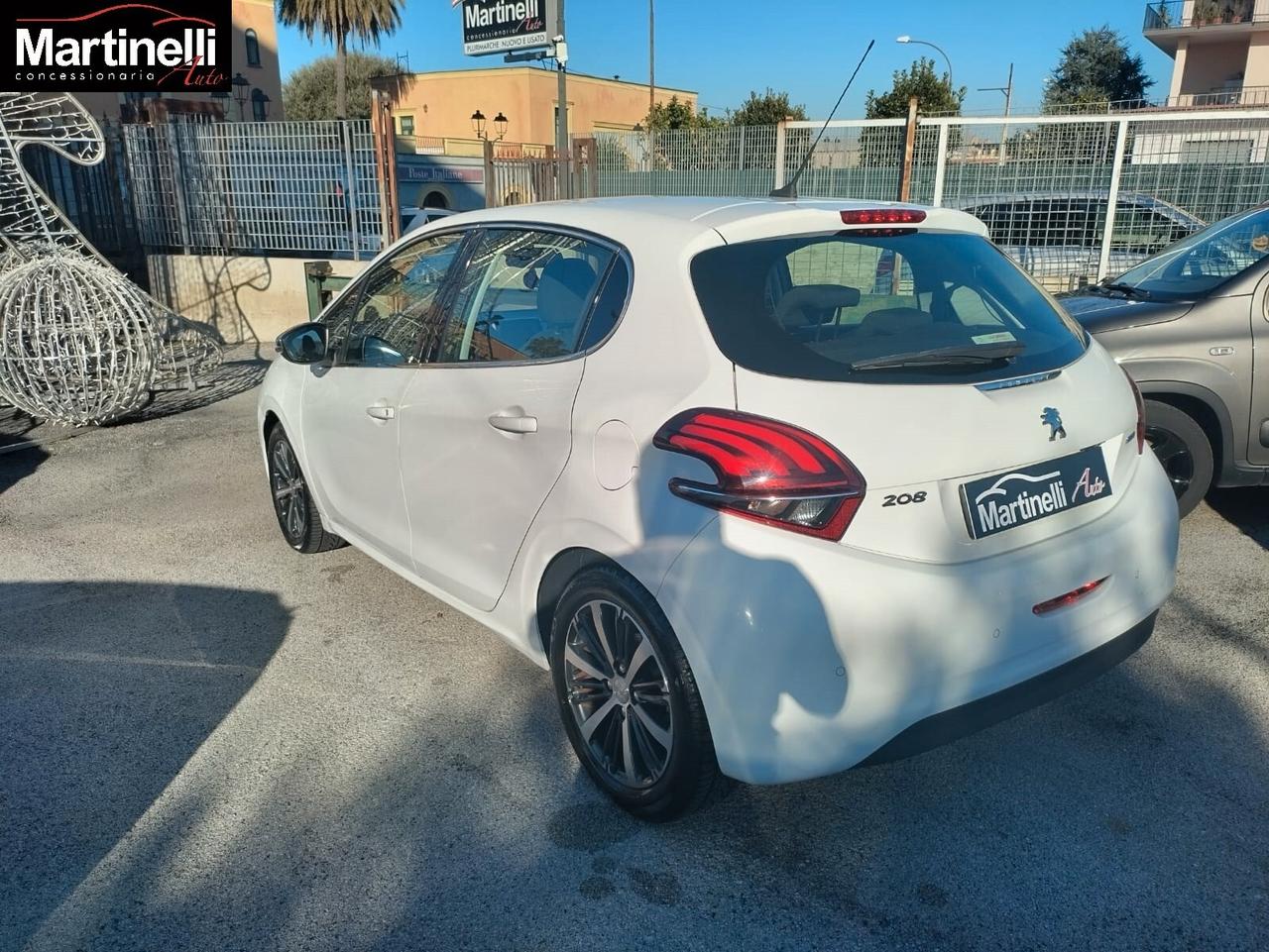 Peugeot 208 BlueHDi 100 5 porte Allure