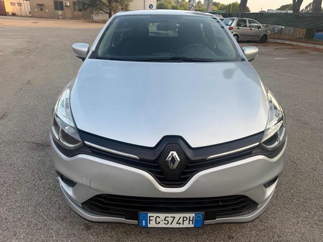 RENAULT Clio 1.2 75CV 5p senza nessun lavoro da fare