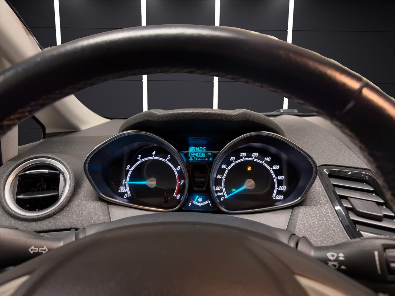 Ford Fiesta 1.0 100CV HandyTech Titanium