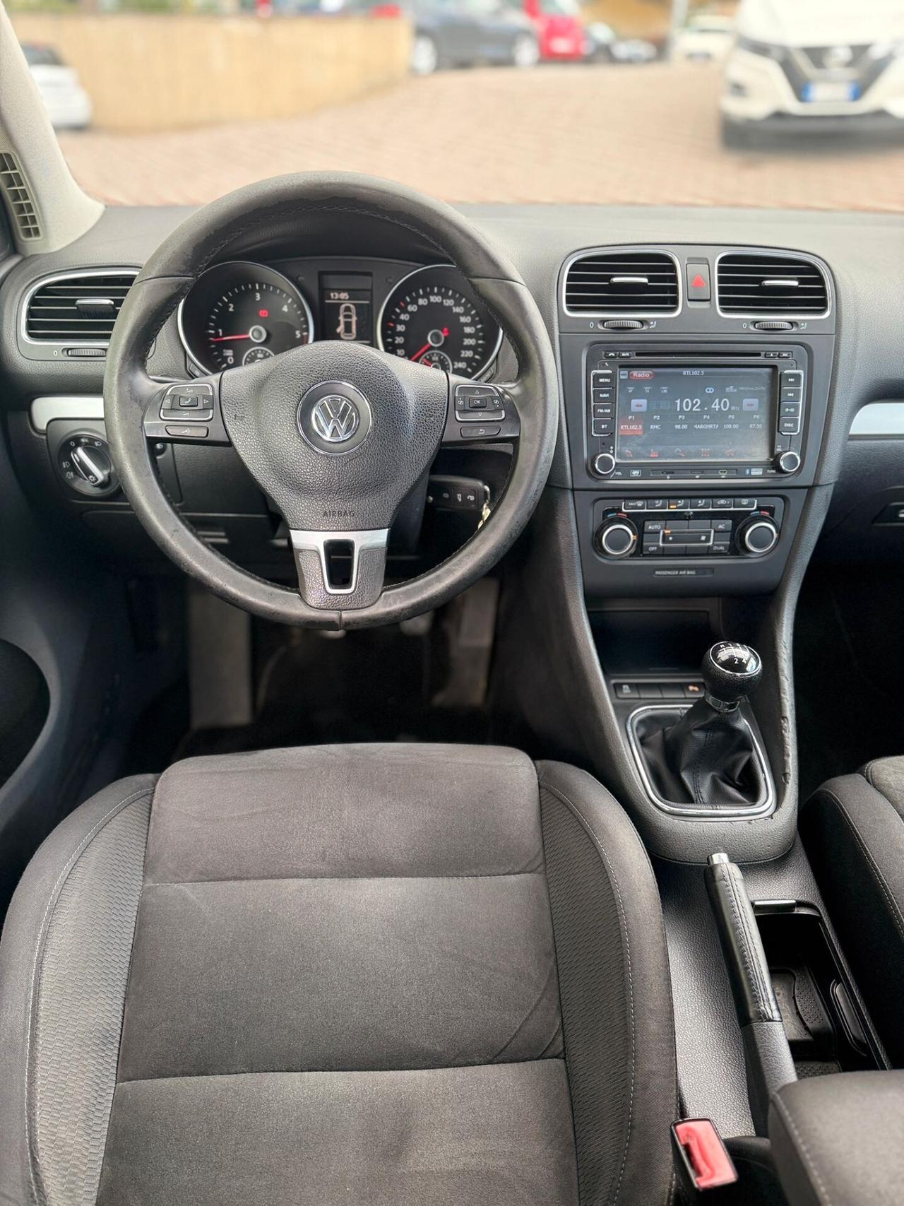 Volkswagen Golf VI 1.6 TDI 105cv (77kw) Sport