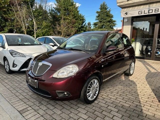 LANCIA Ypsilon 1.2 Argento NEOPATENTATI