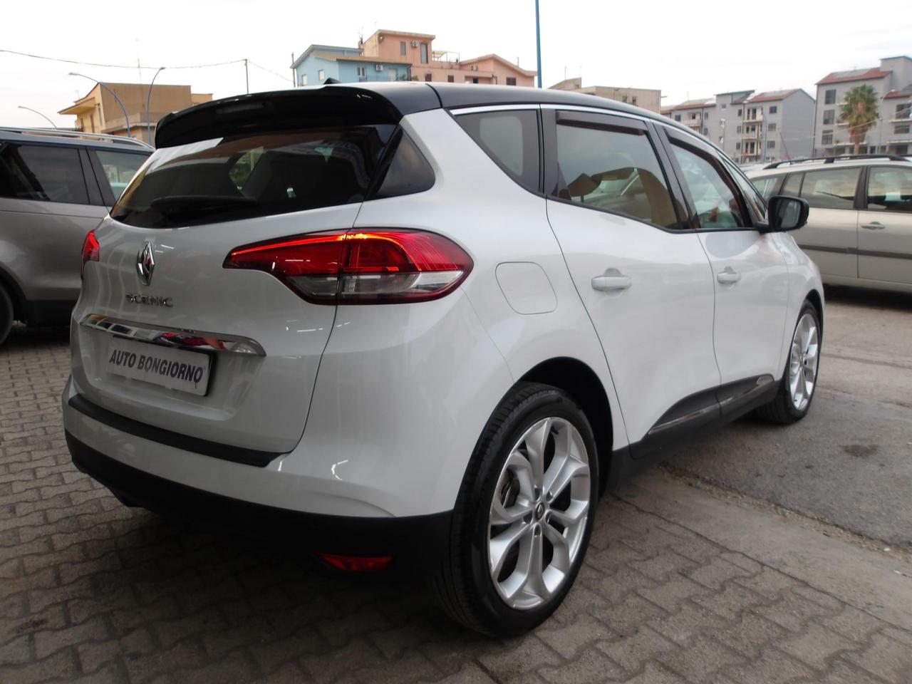 Renault Scenic 1.7 blue dci Sport Edition2 120cv edc