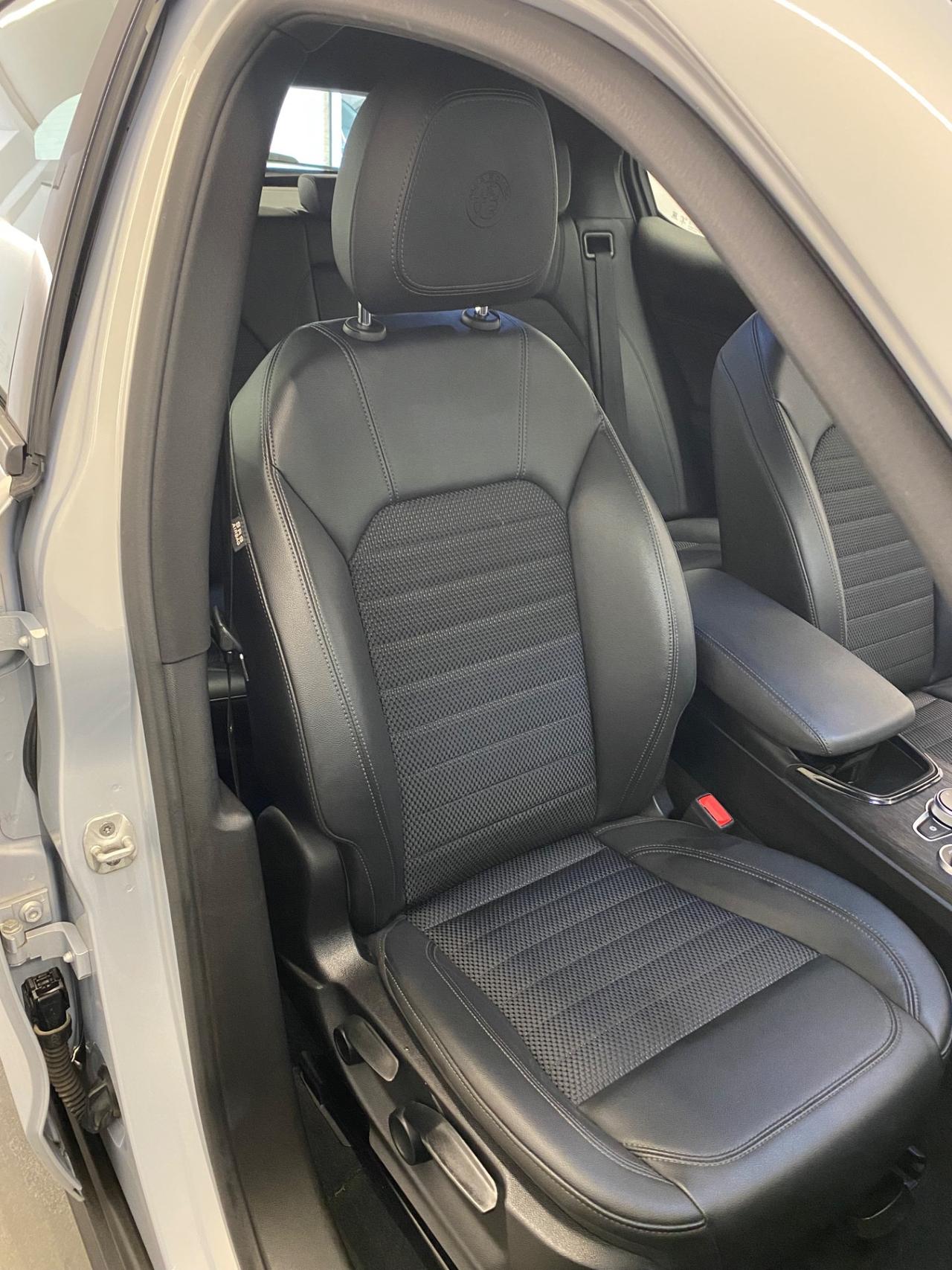 Alfa Romeo Stelvio 2.2 Turbodiesel 160 CV AT8 RWD Sprint