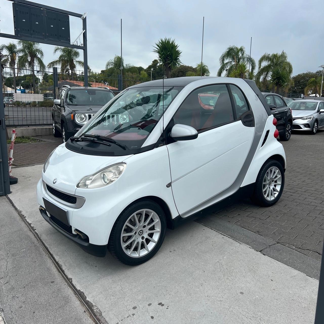 Smart ForTwo 800 33 kW coupé passion cdi