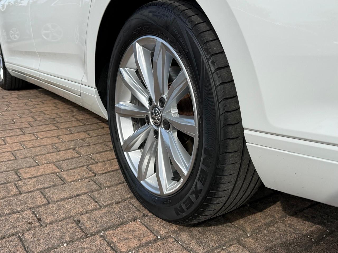 VW Passat 2.0 TDI DSG PREZZO REALE/NAVIPRO