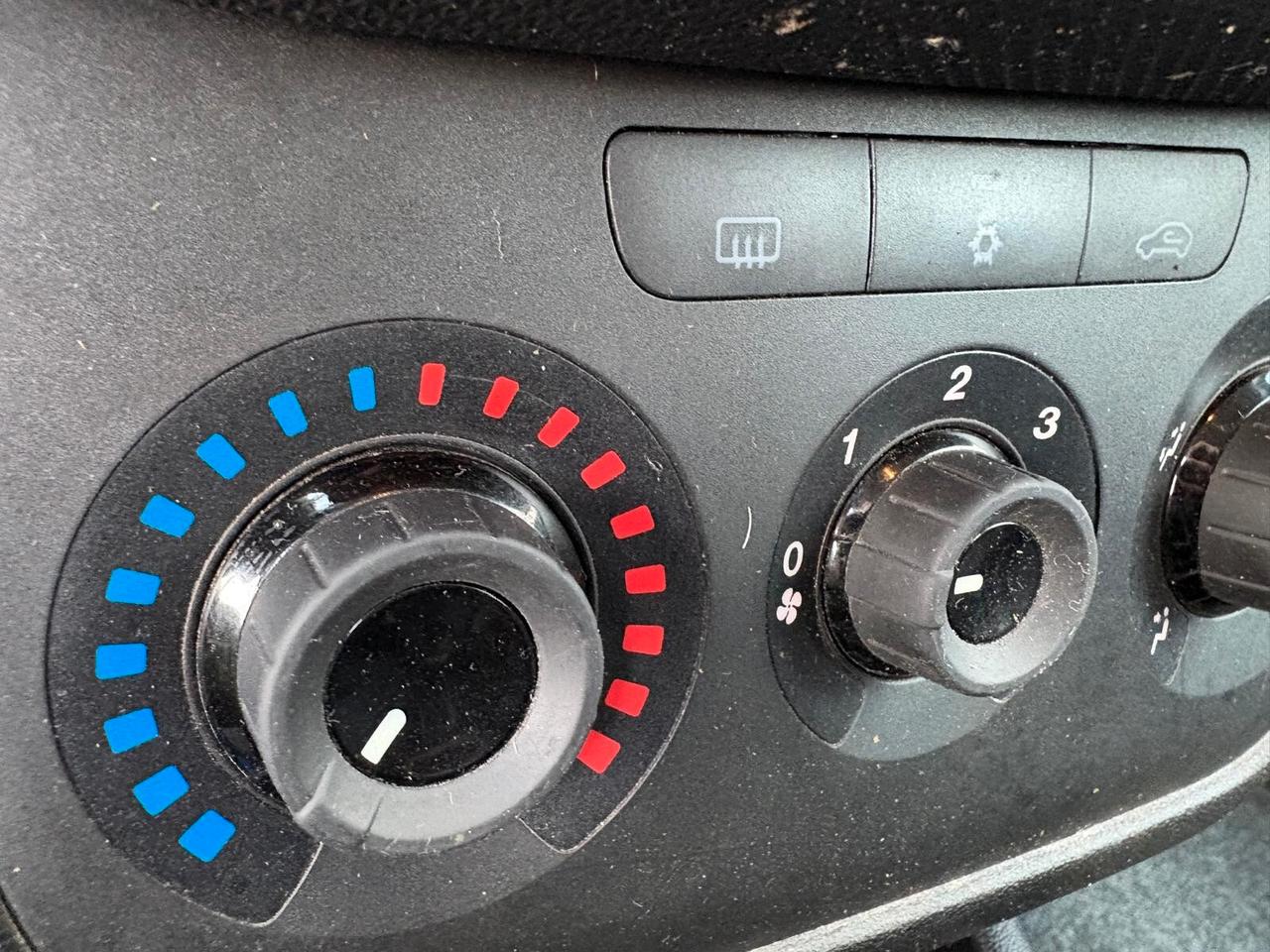 Fiat Punto EASY 1.3 MJT II 95 CV 5p. 5 posti