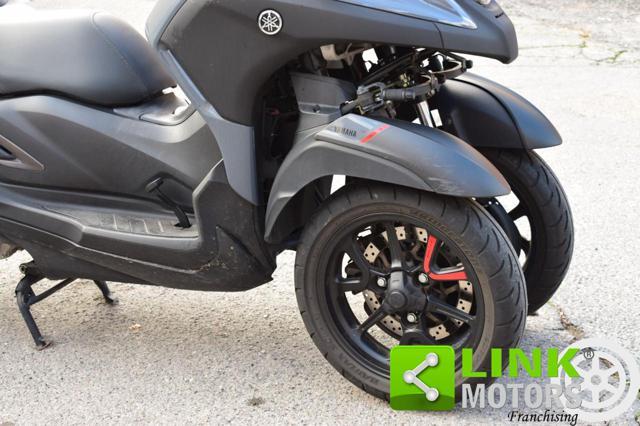 YAMAHA Tricity 300 ABS GARANZIA CASA MADRE!