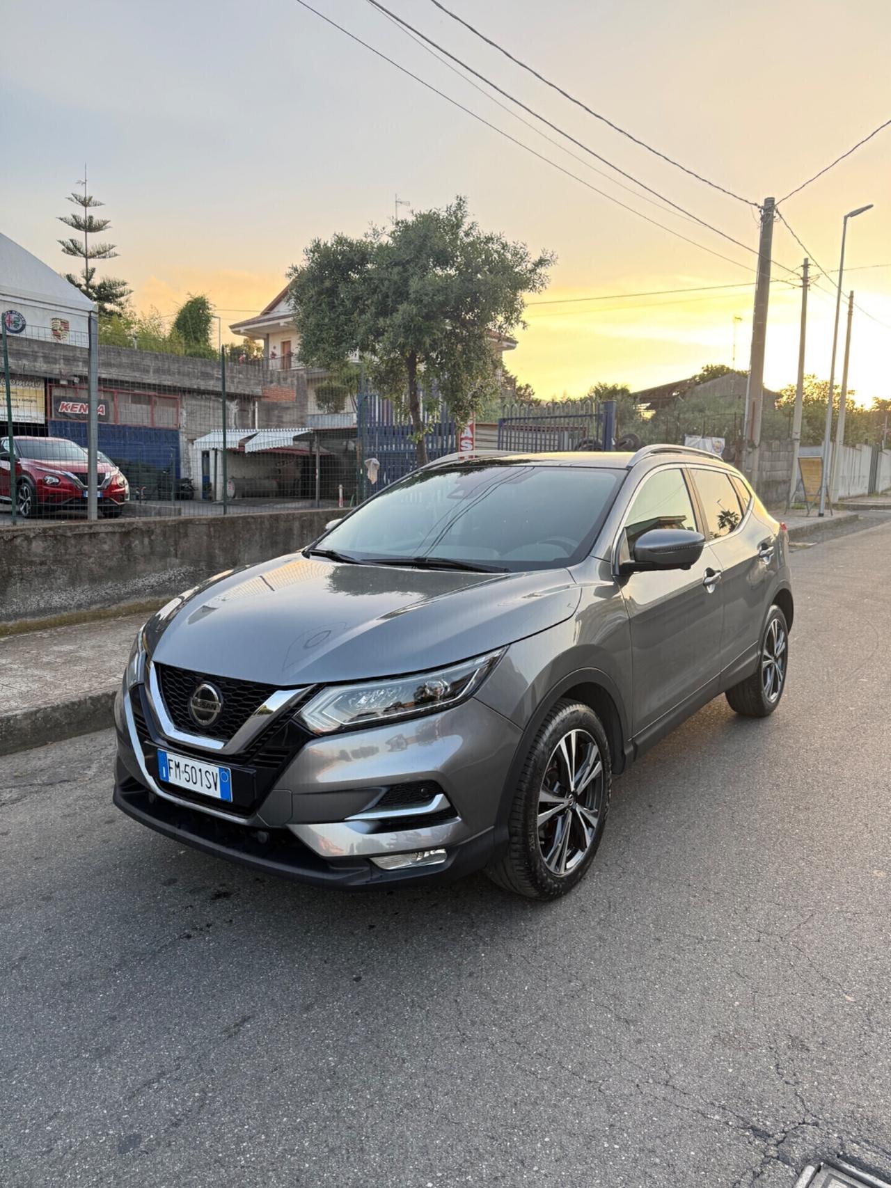 Nissan Qashqai 1.5 dCi Tekna tetto panoramico