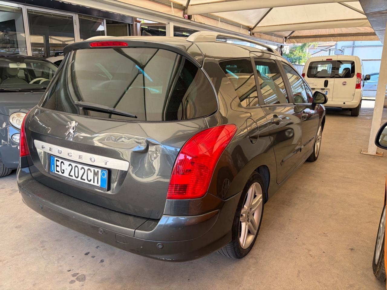 Peugeot 308 1.6 HDi 110CV SW Ciel Sportium