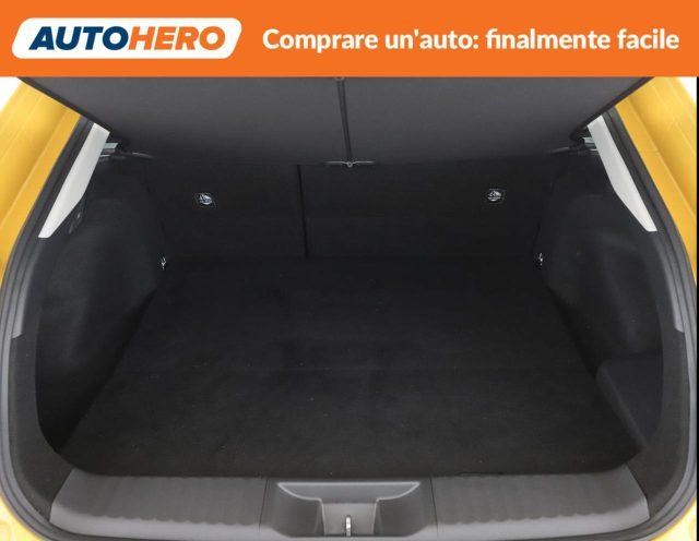 TOYOTA Prius 2.0 Plug-in Hybrid Active
