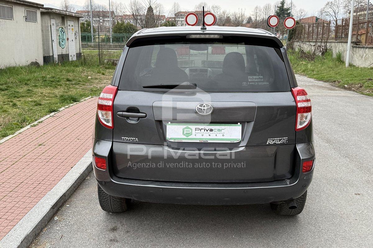TOYOTA RAV4 Crossover 2.2 D-4D 150 CV DPF Exclusive