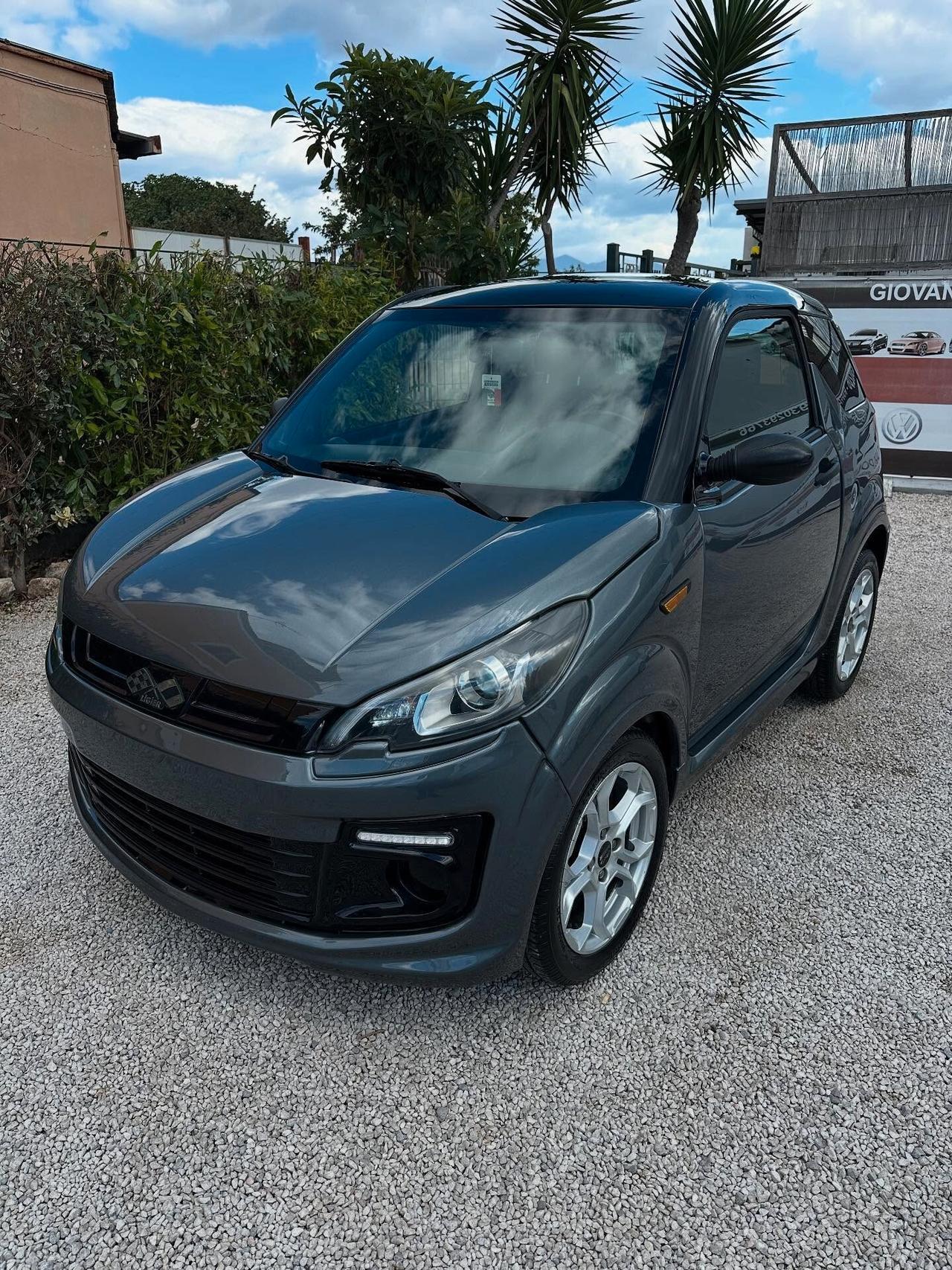 Ligier JS JS50 DCI Revolution Elegance Ice