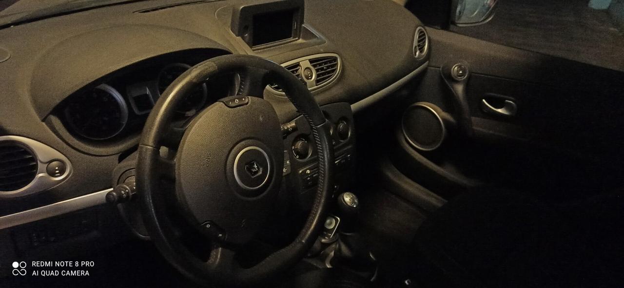 Renault Clio 1.2 16V 5 porte Luxe