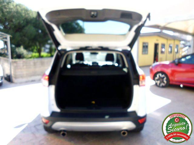 FORD Kuga 2.0 TDCI 140 CV 4WD Powershift Business