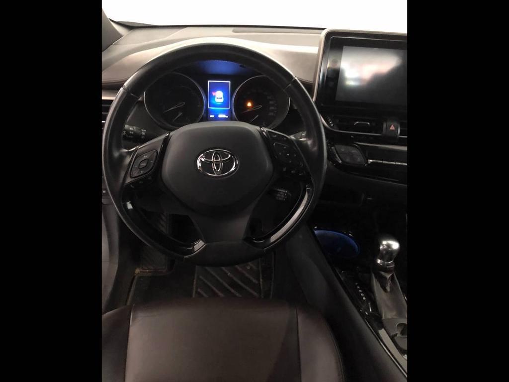 Toyota C-HR 5 Porte 1.8 Hybrid Lounge 2WD E-CVT